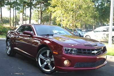 2dr coupe 2ss low miles manual gasoline 6.2l 8 cyl red jewel tintcoat