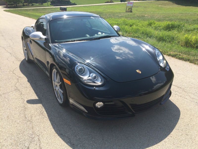 2012 porsche cayman r