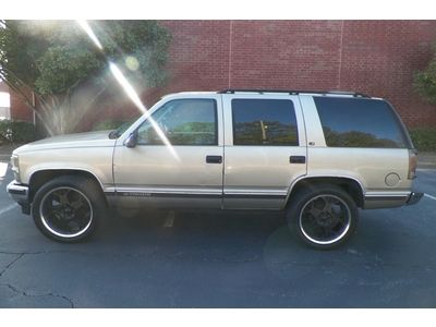 Chevy tahoe ls 4x4 georgia owned rust free 22" rims towing package no reserve