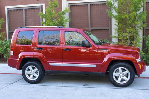 2008 jeep liberty limited 4x4 4wd inferno red *best condition in entire country*