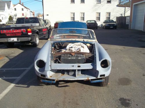 1972 brittish mg mgb convertible project car