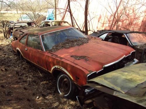 1976 plymouth road runner volare sunroof car rusty for parts or scrap metal
