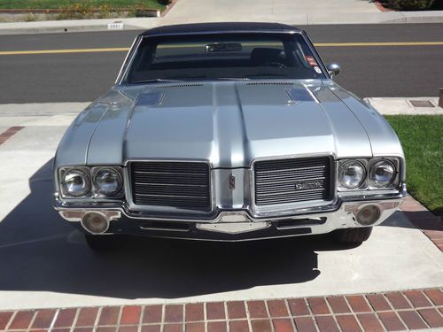 1971 oldsmobile cutlass w/ all matching numbers