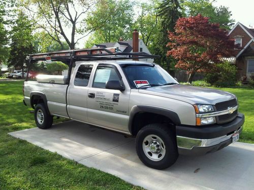 2004 chevy silverado 2500 hd, low miles, original owner, well maintained