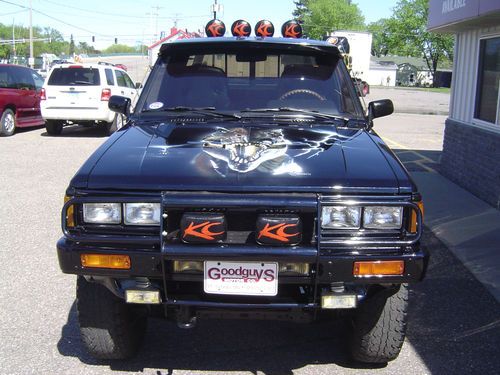 1985 Nissan part pickup used #5