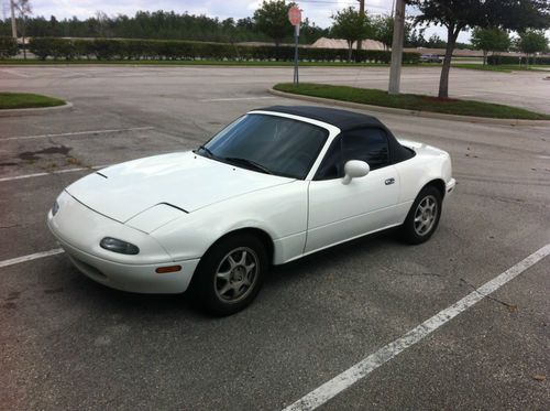 1994 mazda miata base convertible 2-door 1.8l !!!!no reserve!!!!!