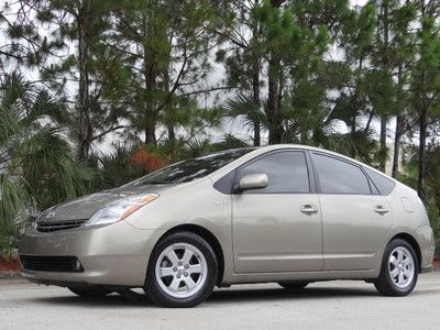 2006 toyota prius no reserve package 8 top of the line! highly optioned! rare