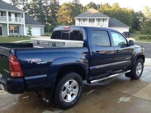 Toyota Tacoma Tool Box >> Sell used 2006 Toyota Tacoma 4x4 Double Cab SR5 in Heath ... Toyota Tacoma Tool Box >> Sell used 2006 Toyota Tacoma 4x4 Double Cab SR5 in Heath ...