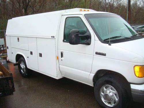 Ford e-350 kuv service van, white, good condition, all service records