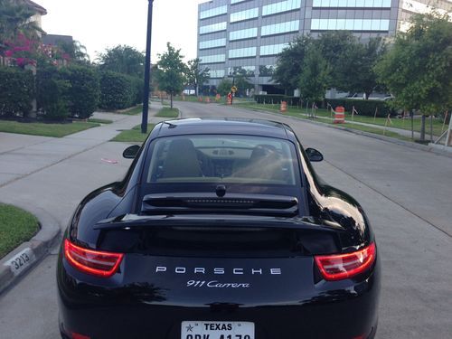 Porsche 911 new body 4 k miles non smoker car perfect 96k sticker