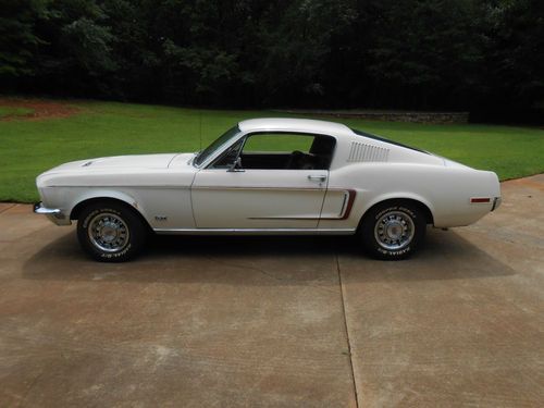 Ford mustang fastback s-code gt 1968 "rare bench seat"