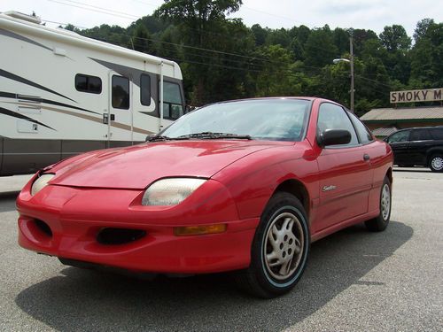 1999 pontiac sunfire se coupe 2-door 2.2l