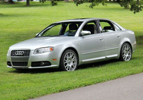 2006 audi s4 base sedan 4-door 4.2l