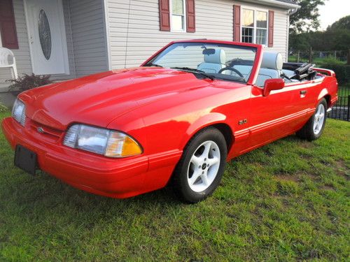 1988 ford mustang lx convertible 2-door 5.0l