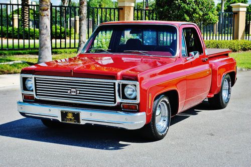 Incredable 1 of a kind 1976 chevrolet stepside show truck big block a/c pristine