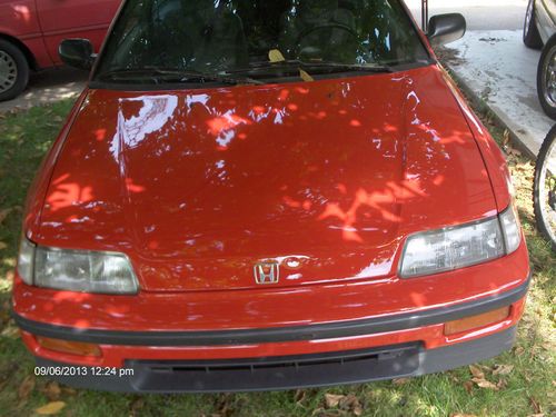 1988 honda crx 70,000 miles cold ac  very clean automatic transmission