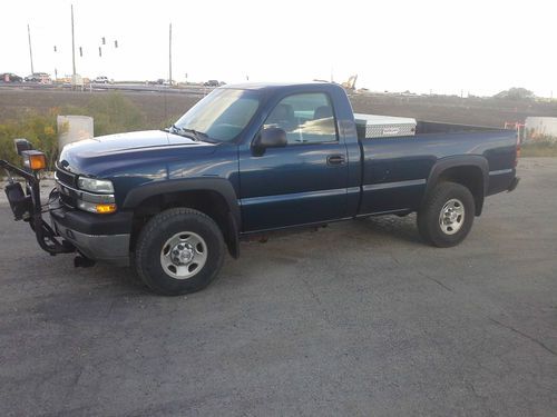 2002 chevy silverado 2500hd 4x4 meyers 8ft snow plow low miles