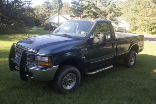 1999 ford f-250 super duty xlt 4x4 pickup 6.8l v-10 triton hunter green