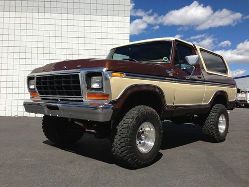 **must see** 1979 ford bronco xlt 4x4 - 351 v8 - lifted 33's clean!