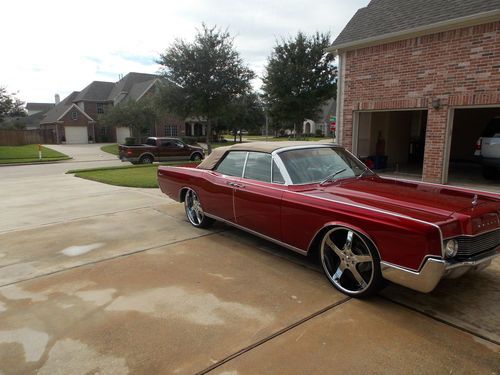 Sell used 1967 Lincoln continental convertible suicide ...