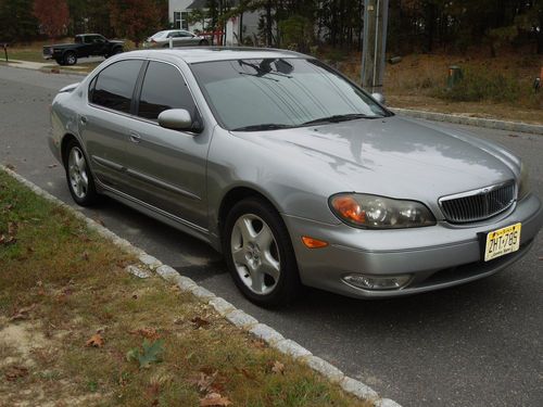 2001 infiniti i30 touring 4 dr silver