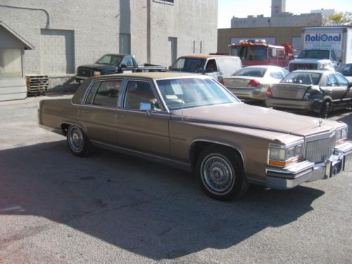 1989 cadillac fleetwood brougham - real clean, 5.0 ltr