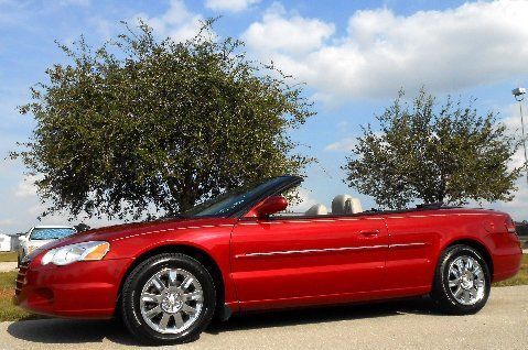 Inferno red convertible~new tires, canvas top, brakes &amp; boot~chrome!! l@@k