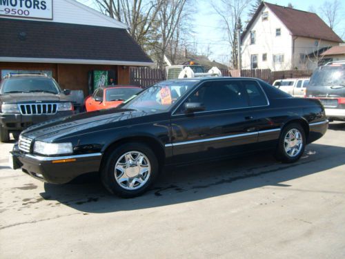 2002 cadillac eldorado esc coupe 2-door 4.6l