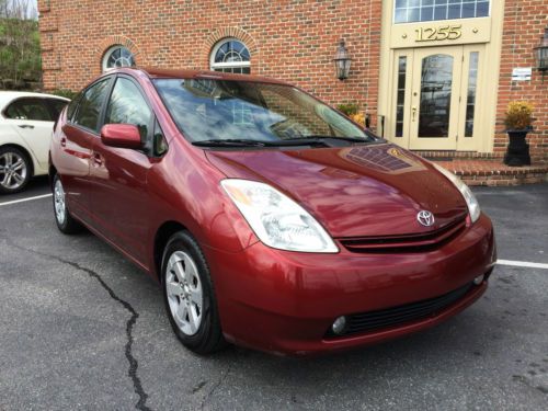 2005 toyota prius, 1-owner, clean, like new tires, xenon and fog lights must see
