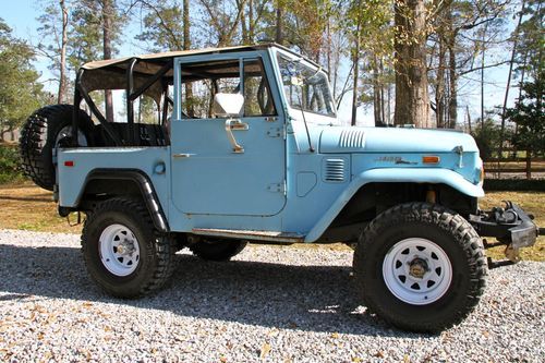 1971 original fj40 toyota land cruiser