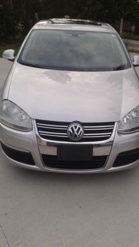 2005 volkswagen jetta 2.5 for sale, auto, real nice car