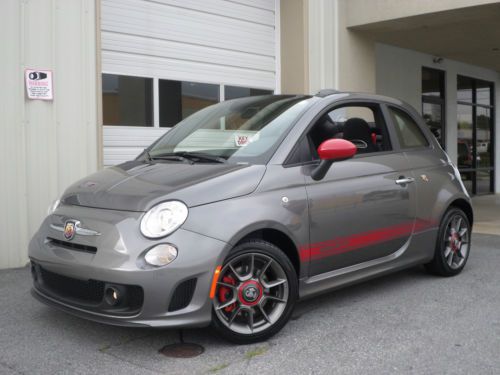 2013 fiat abarth cabriolet - only 2700 miles! perfect/ as-new!