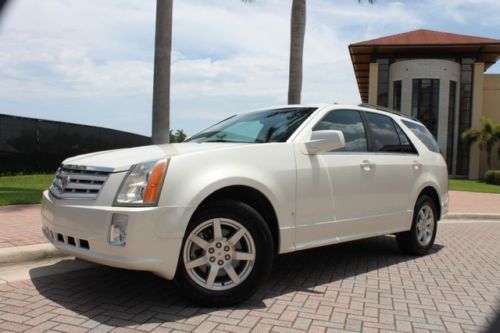 2007 cadillac srx one owner 39k low miles clean carfax white/gray gorgeous
