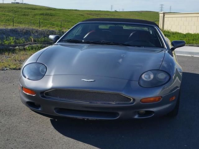 Aston martin: db7 db7 la gonda volante convertible