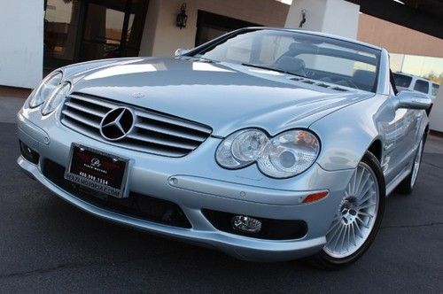 2004 mercedes sl500 sport amg roadster. pano. nav. keyless. like new in/out.
