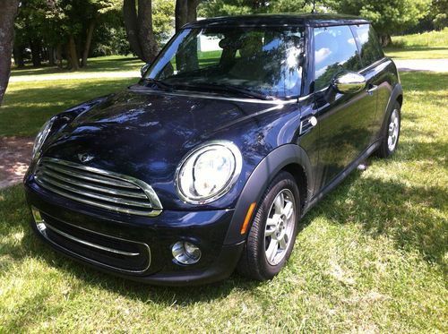 2 door cooper, dark blue, sunroof, automatic,11,000 miles, very nice