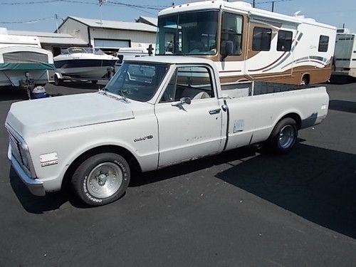 No reserve! 1971 chevy custom 10 v8 350 long bed. selling all the way! clean!