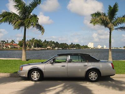 2000 cadillac deville only 67k miles two own non smoker no accidents no reserve!