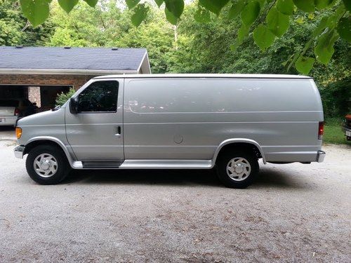 Diesel van, 1 owner, extended,loaded,runs +drives perfect, like new cond.garaged