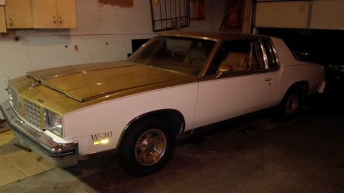 1979 oldsmobile cutlass calais 442 hurst/olds coupe 2-door 5.7l