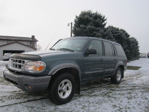 1997 ford explorer xlt sport utility 4-door 4.0l