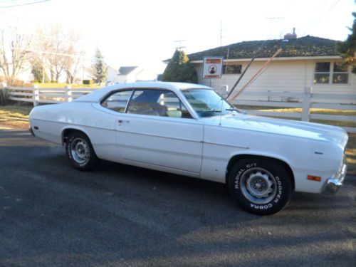 1971 plymouth duster mopar   , video included wont find one nicer  !/  one owner