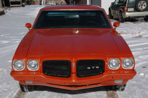 1972 le mans sport coupe with gto badging