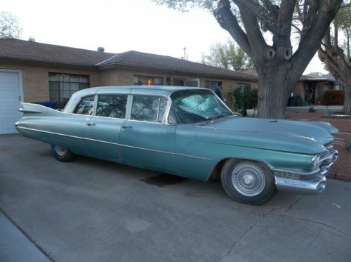 Cadillac fleetwood limousine 1959