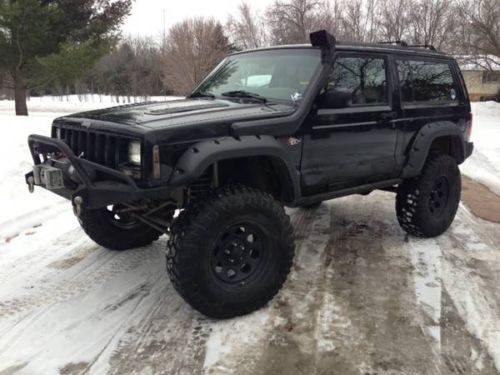 1998 jeep cherokee xj 4.0l long arm lifted locked 35&#039;s heavily built d44 arb