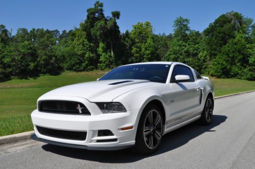 Mint 2013 mustang gt california special automatic navigation performance white