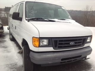2006 ford e350 passengers van- parts only