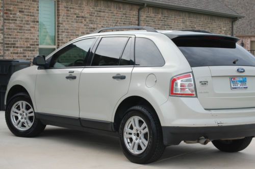 2007 ford edge driven by a little old grandmother