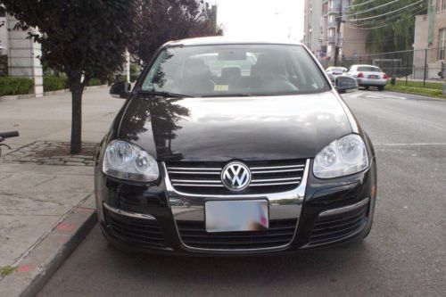 Black, leather interior w/ sunroof - excellent condition