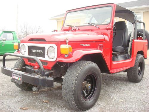 1982 toyota fj 40